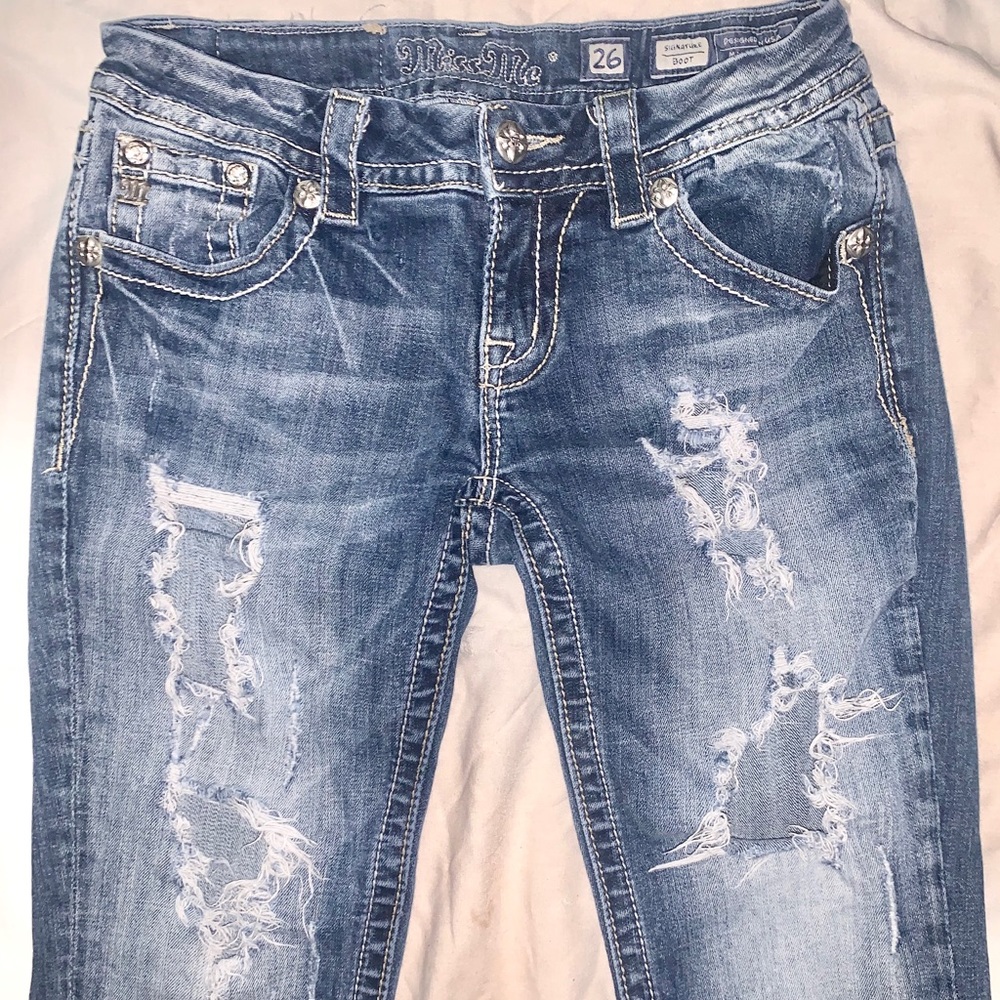 Miss Me Bootcut Jeans in size 26